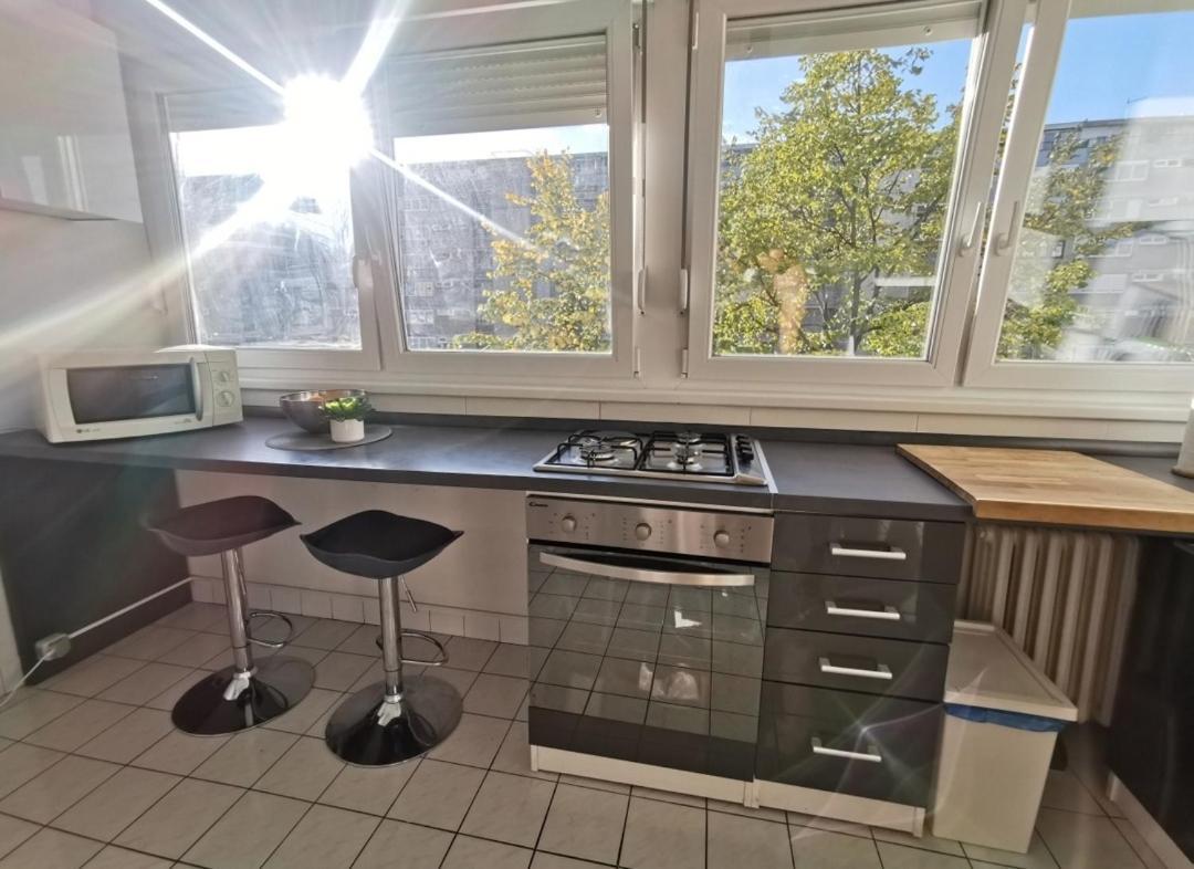 Relax Central Apartment Zagreb Bagian luar foto